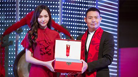 中国美正当红，CA88A股上市，引领新时代